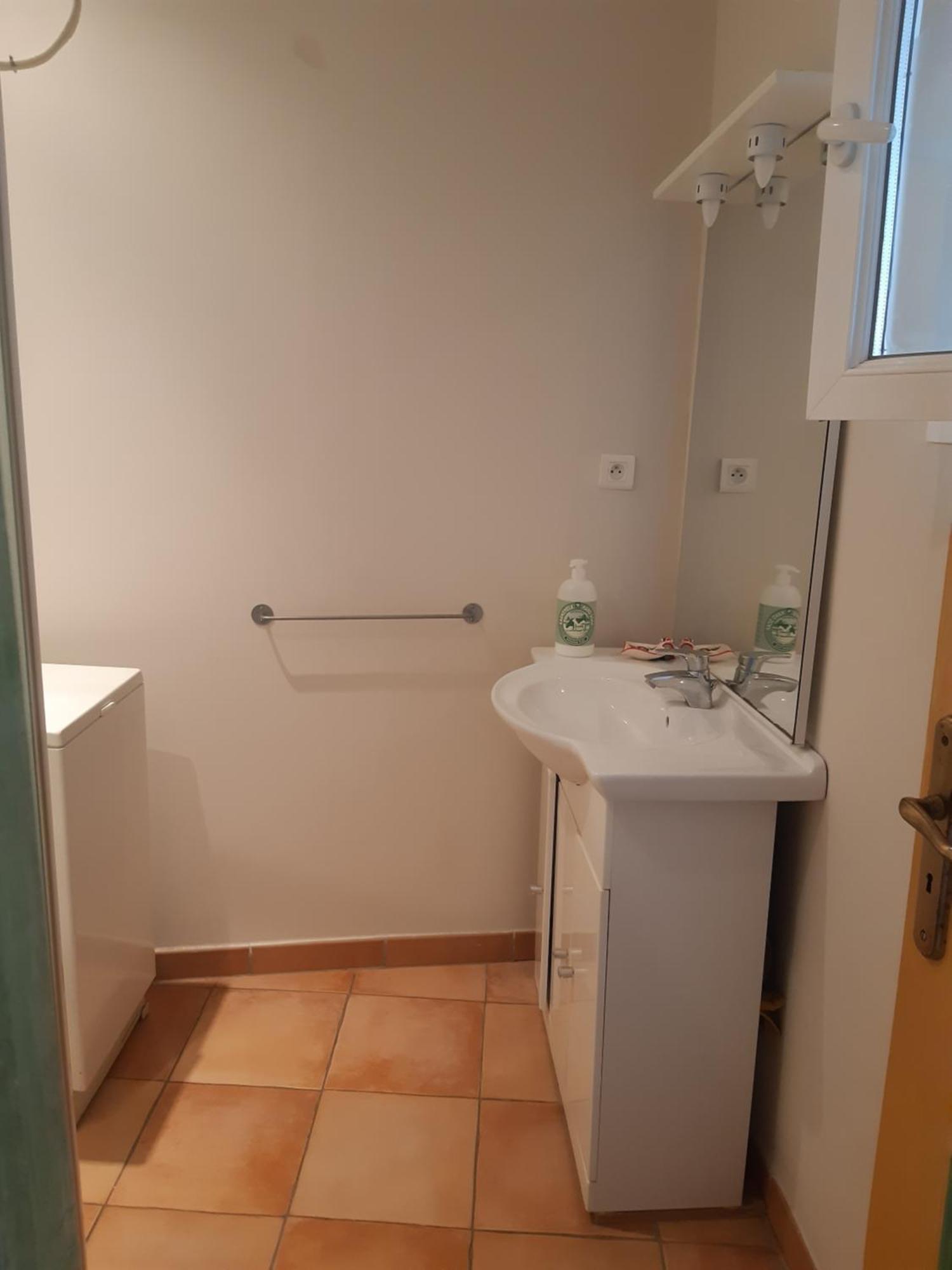 Apt En Luberon Appartement 3 Chambres Et Garage Privee Ngoại thất bức ảnh